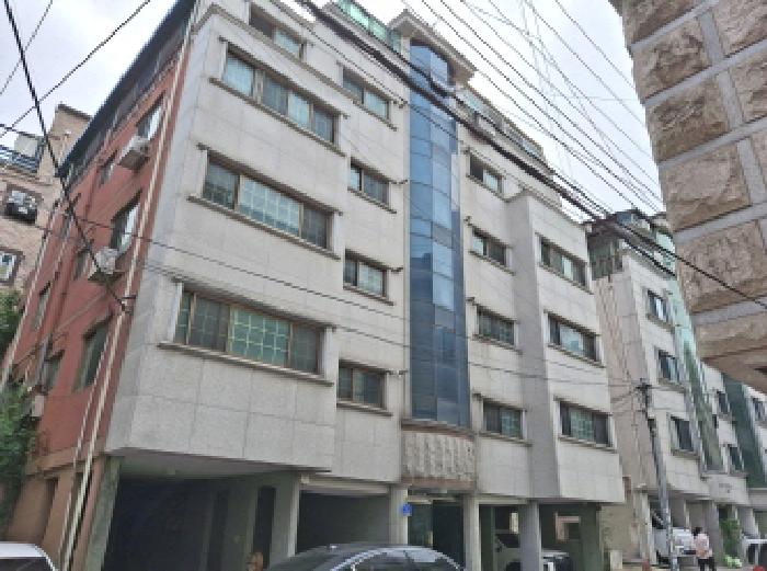 건물 전경