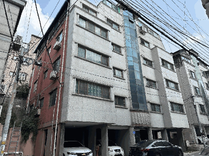 본 건 전 경