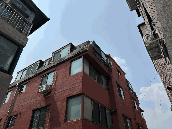 제시외건물㉢ 전경