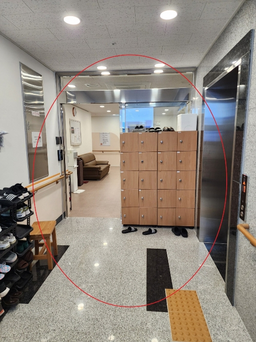 5층 출입구