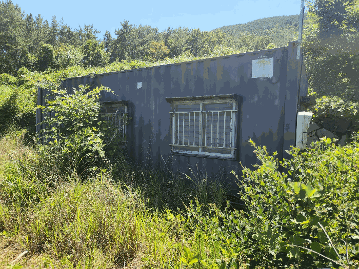 일련번호 1) 지상의 컨테이너박스