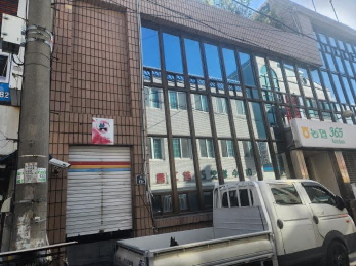 본건5. 3층 상가