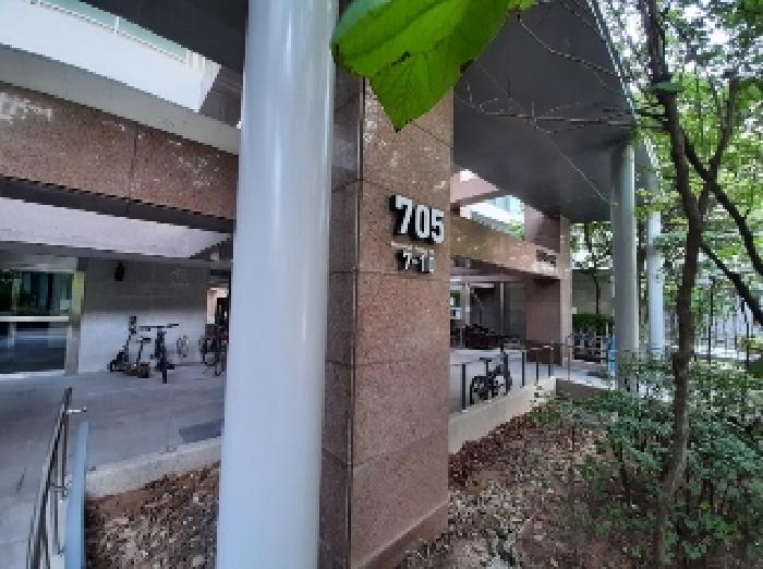 705동 건물전경