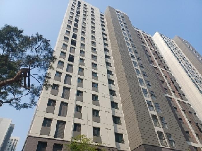 본건 고산수자인디에스티지 2008동 전경 현황사진