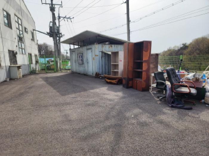 공장 건물 전경(1)