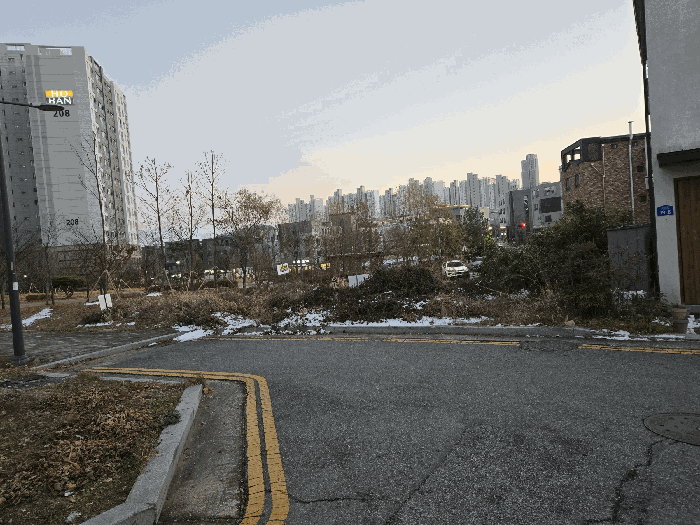 북서측 전경