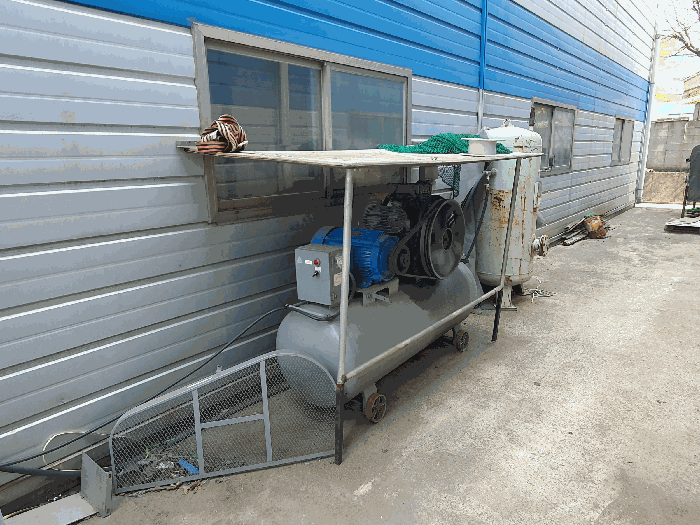 [제시외 건물 : 일련번호 (ㅇ)]