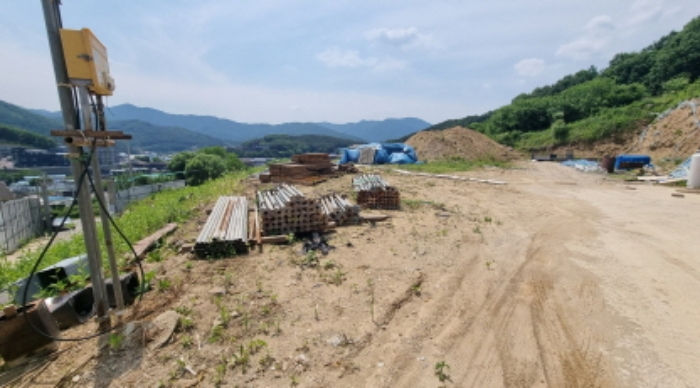 목록 3. 토지(위쪽 평탄화한 부분)