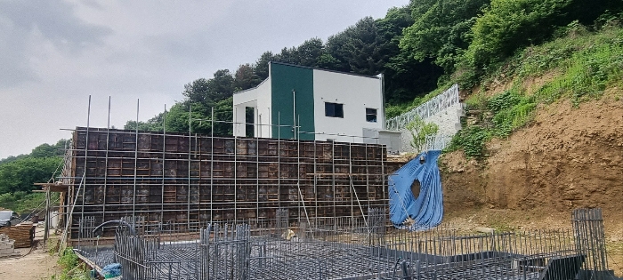 일련번호(26),(28) 전경