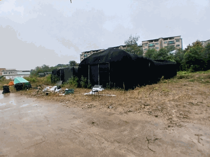 기호(4)토지 및 지상의 비닐하우스 2동;제시외(ㄹ,ㅁ)