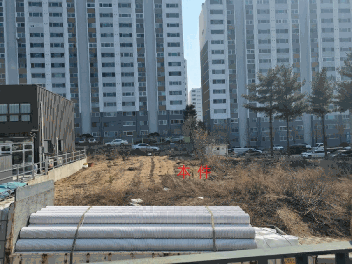 [전경 - 북측에서 촬영]
