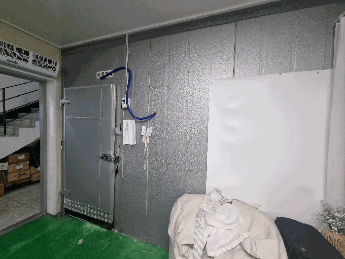 기호(가) 1층 내부