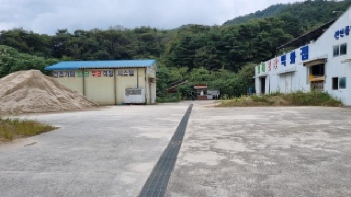 남원 주천 은송 8 경매물건6번(현,공장용지) 및 경매물건7번 공장 및 창고 사무실 사진