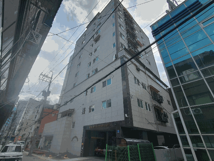본건 건물 전경