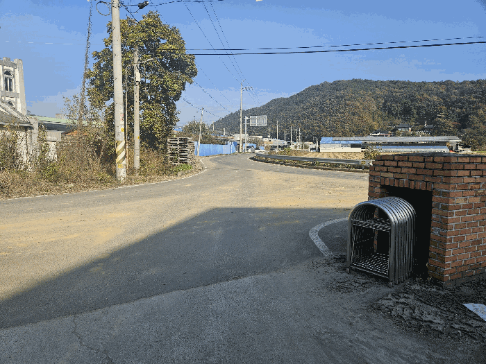 【 본건 주위전경 】