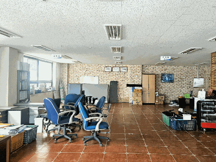 번호(11) 지하1층 내부