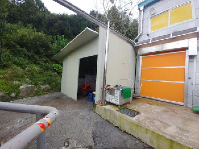 제시외(ㄹ) 창고