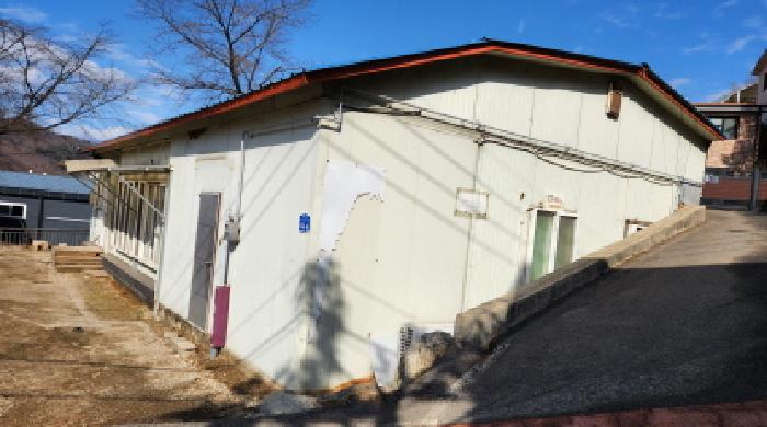 제시외 건물1(46-4)