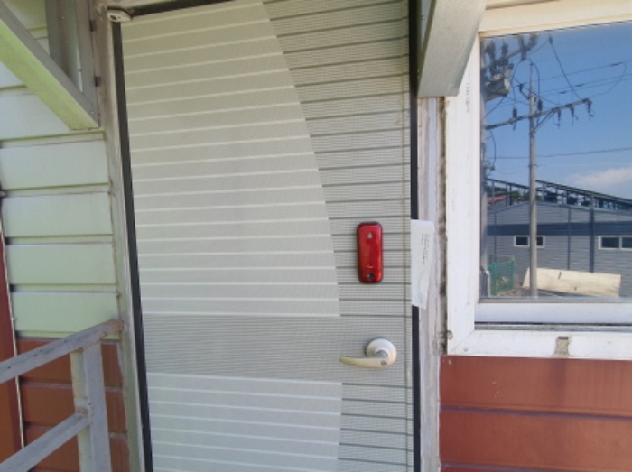 목록 4.부동산 2층 현관문