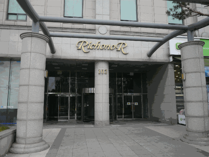 대덕리치아노 102동 공동출입부