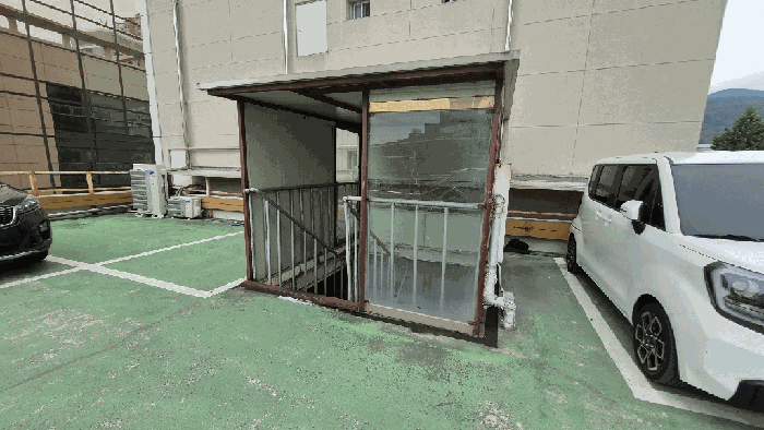 기호1) 토지상 소재 ㅂ) 계단실