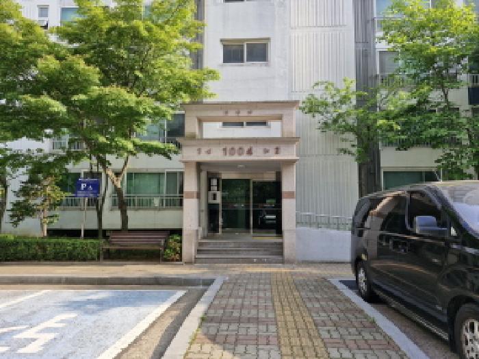 공동 출입문