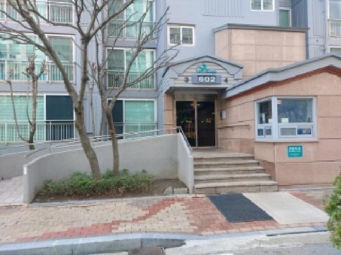 공동 출입구 전경