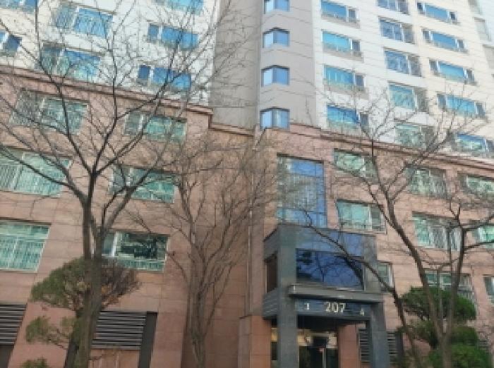 건물 전체 전경