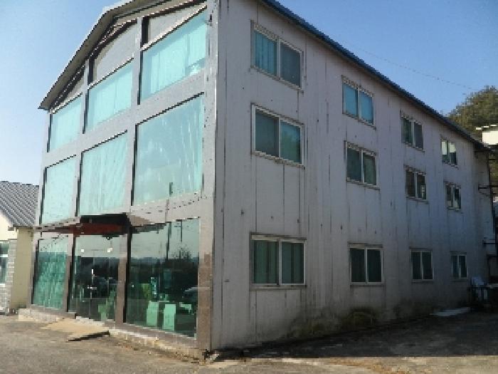 본건 기호2번 3층 가구전시실