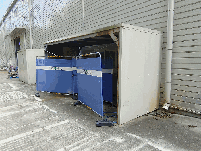 【 제시외 건물 : 기호 ㉢ 】