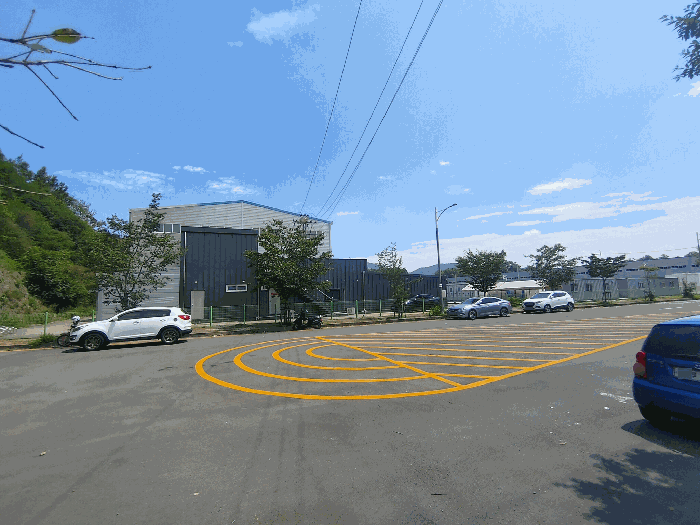 【 본 건 전 경 : 기호 ① 】