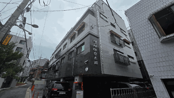 본 건 건 물 전 경