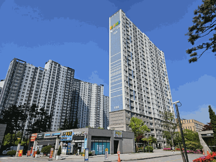 평택소사벌호반베르디움 1108동 전경