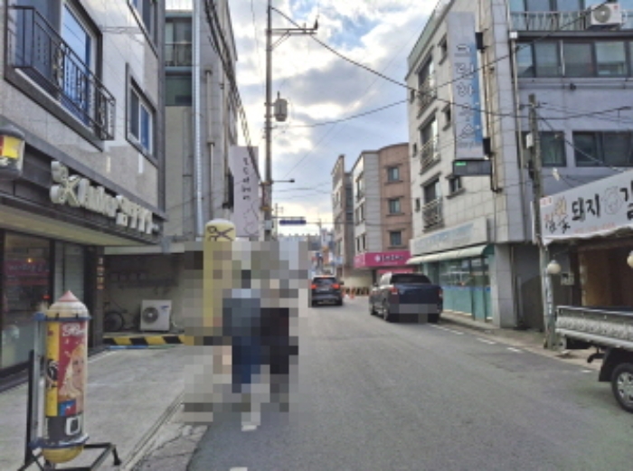 주변 도로 모습2