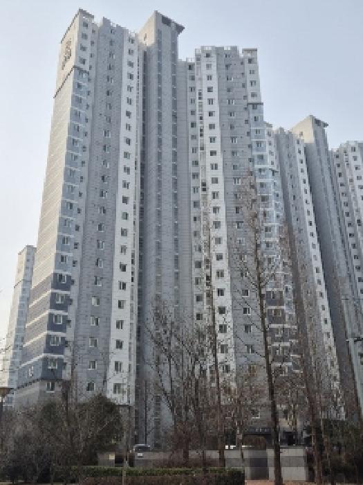 신용동 중흥에스
