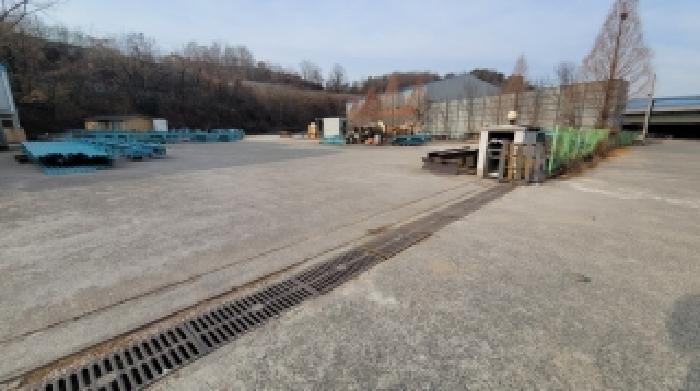 본건4 및 주변, 토지임차인소유의 기계류 등