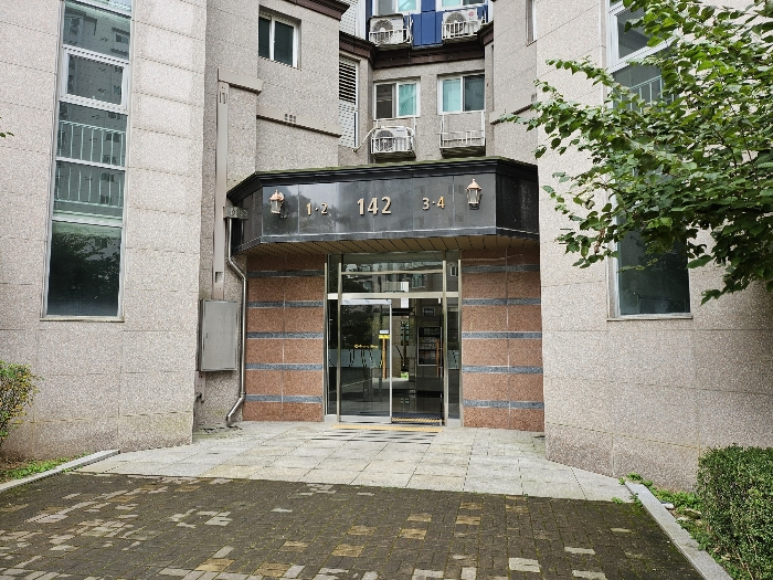 공동 출입구