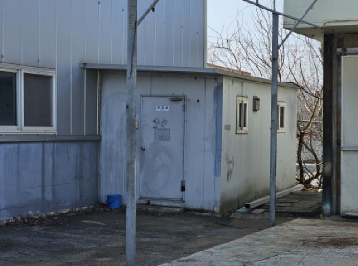 목적물 6 (가동) 화장실, 샤워실 부분