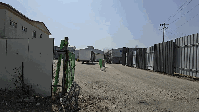 본건의 진입로 전경