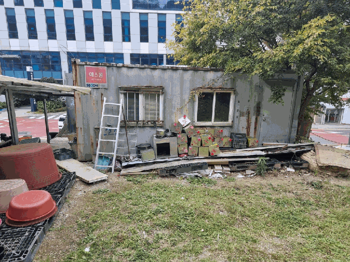 일련번호(1) 지상 컨테이너박스(평가 제외) 전경