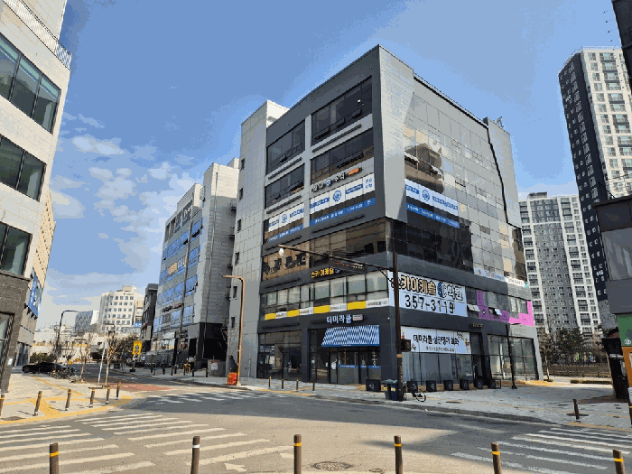 6 상가 후면 전경(남서측 촬영)