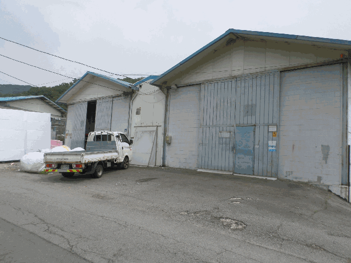 기호라 건물(오른쪽), 기호마 건물(왼쪽)