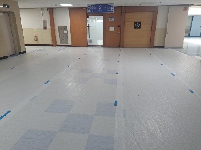 624호앞 복도