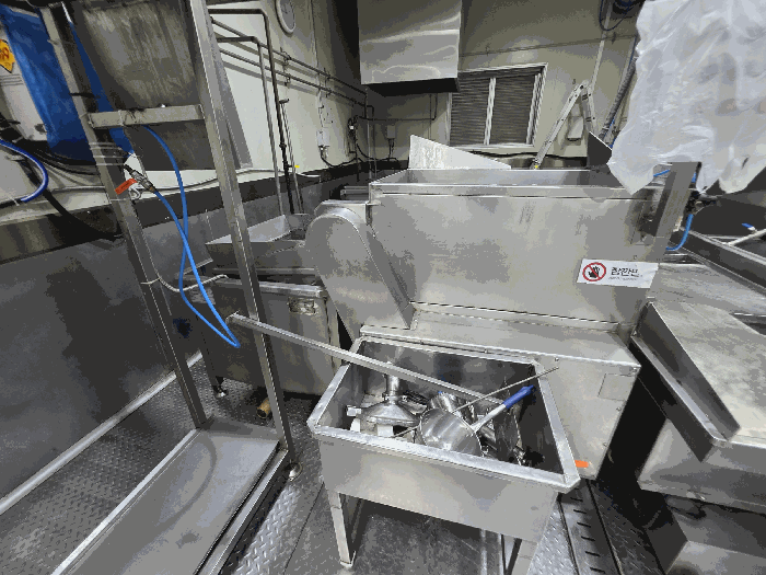 기 계 기 구 16  현 황