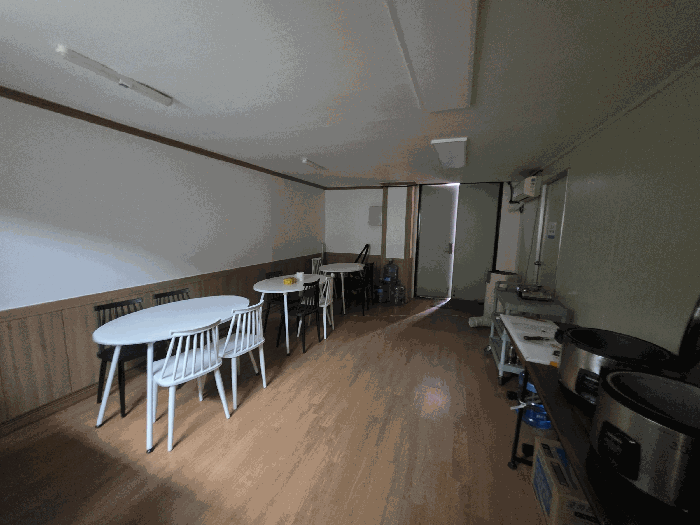 본 건  기 호 2  건 물  2 층  내 부 현 황