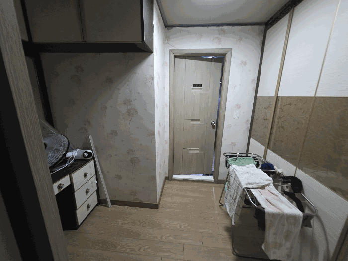 본 건  기 호 2  건 물  2 층  내 부 현 황