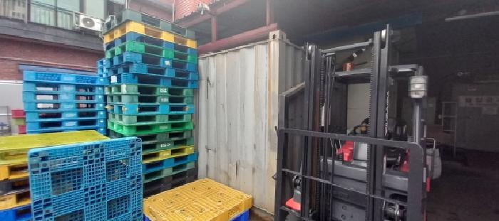 제시외 건물인 냉동창고 및 냉장창고