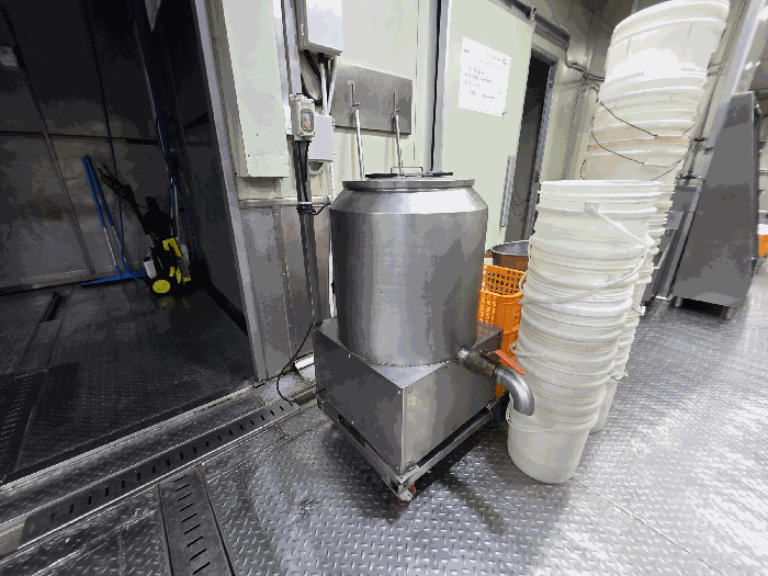 기 계 기 구 23  현 황