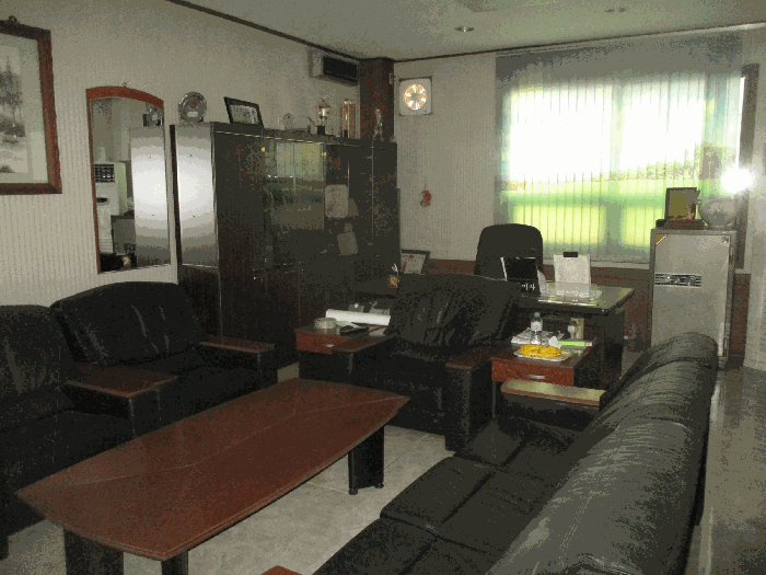 2동 건물 2층 내부