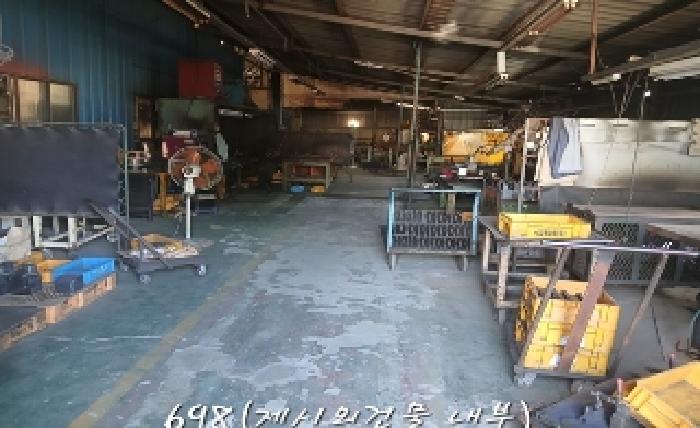 본건 목록 1. 부지내 1동 건물 옆 제시외 건물 내부